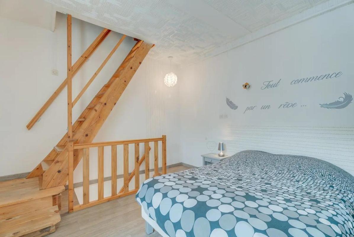 Maison Понторсон Экстерьер фото